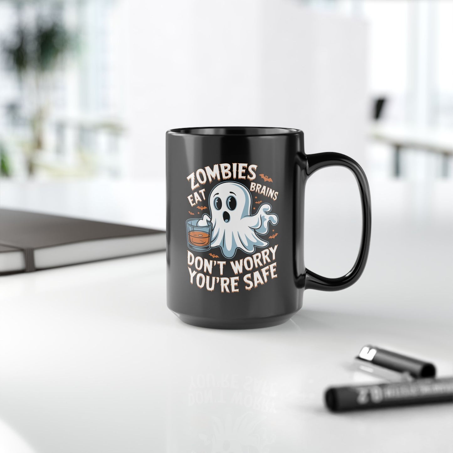 Halloween Mug - Zombies Eat Brains