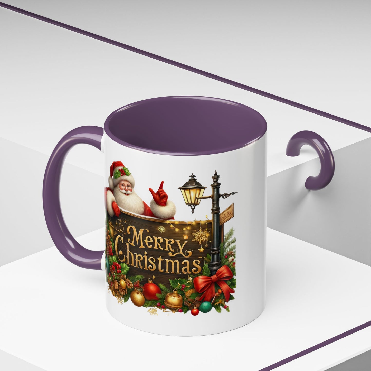 Christmas Mug - Merry Christmas Gold Text Santa Point Ornaments