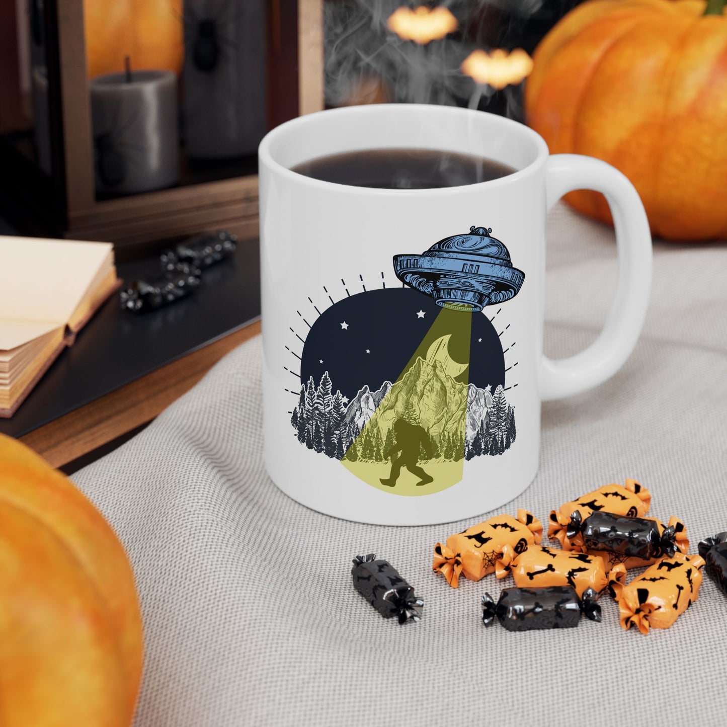 Alien Mug - Bigfoot Ufo