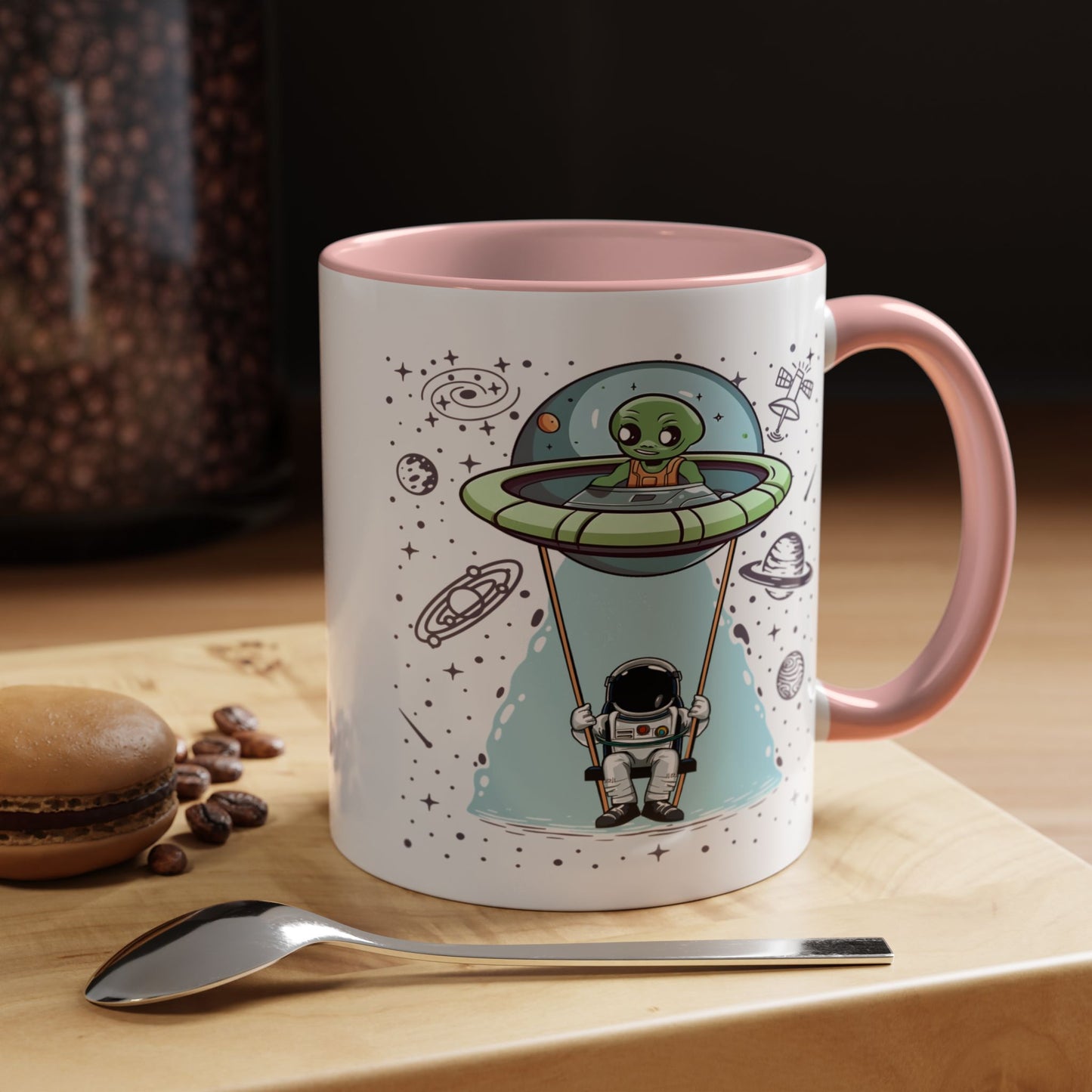 Alien Mug - Alien And Astronaut