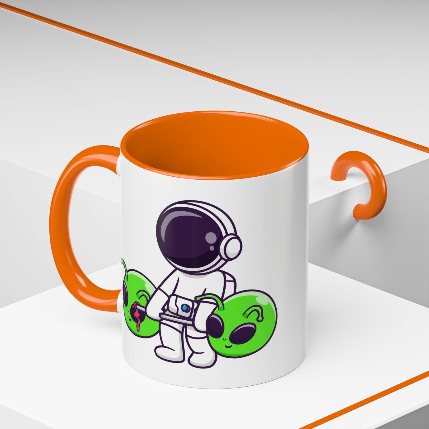 Alien Mug - Astronaut Lifting